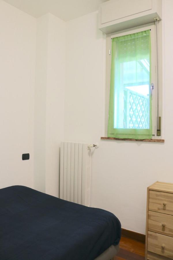Happy Flat With Terrace Apartment Milan Bagian luar foto